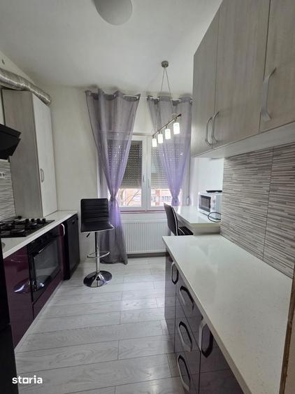Inchiriez apartament deosebit, zona Podgoria - 1