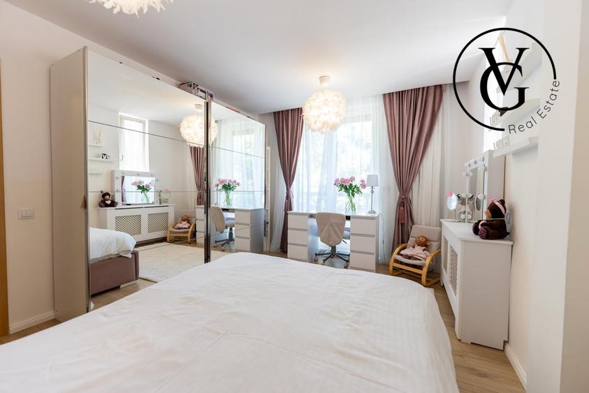 Casă individuală cu 5 camere cu Teren 427 Mp în Corbeanca
