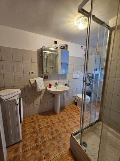 Apartament cu 2 camere decomandat, mobilat în Capitol