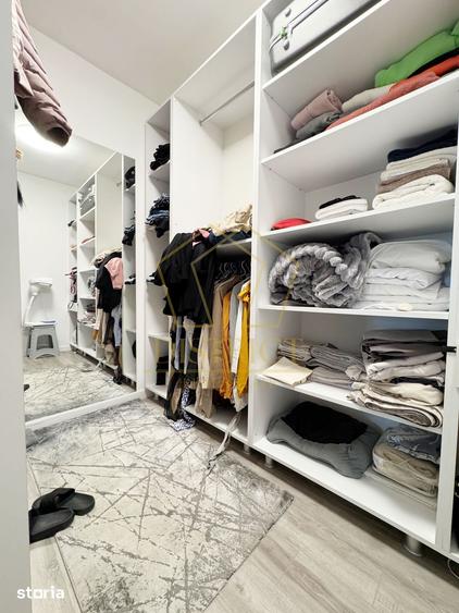 Apartament cu 4 camere în Giroc