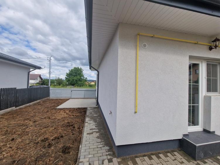 DE INCHIRIAT: Casa plan parter in stil mediteranean cu 3 camere, Lunca Cetatuii - 11