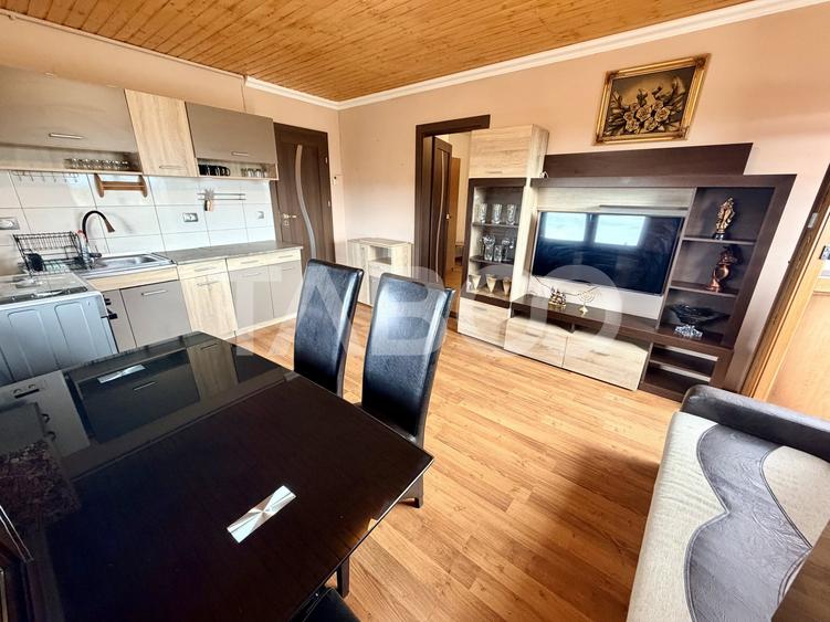 Apartament cu 2 camere semidecomandat, mobilat în Șelimbăr