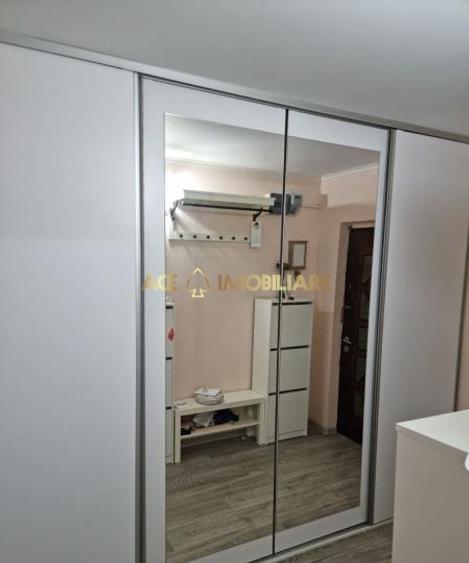 Apartament cu 2 camere decomandat, mobilat în P-ța Gorjului