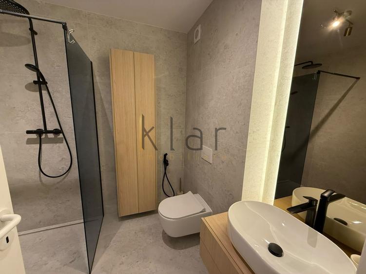 Apartament cu 2 camere semidecomandat, mobilat în Mărăști