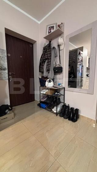 Apartament cu 2 camere semidecomandat, mobilat în Florești