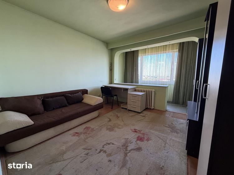 Apartament cu 2 camere decomandat în Complex Studențesc