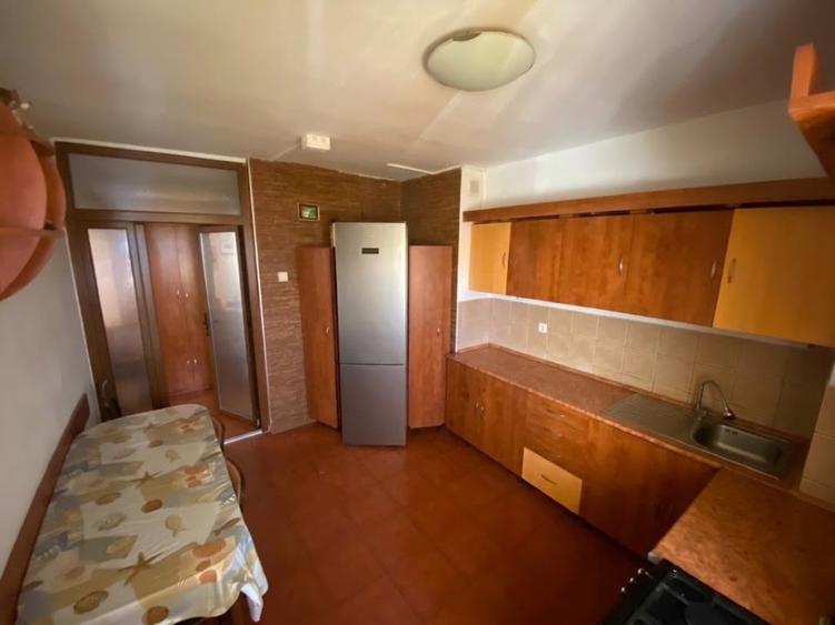 Apartament cu 4 camere decomandat, mobilat în Șagului