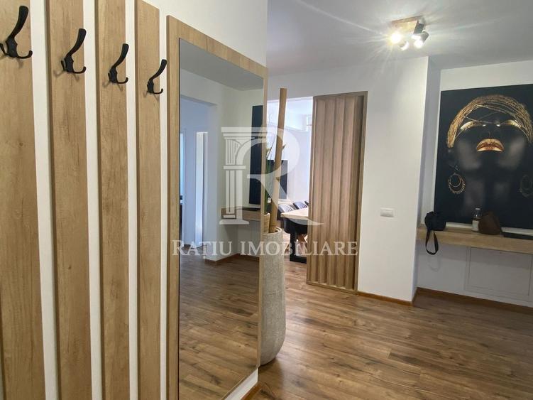 Apartament cu 3 camere decomandat, mobilat în Iosia