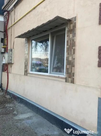 Casă cu 2 camere în Central