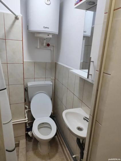 Garsonieră decomandată în Micro 14