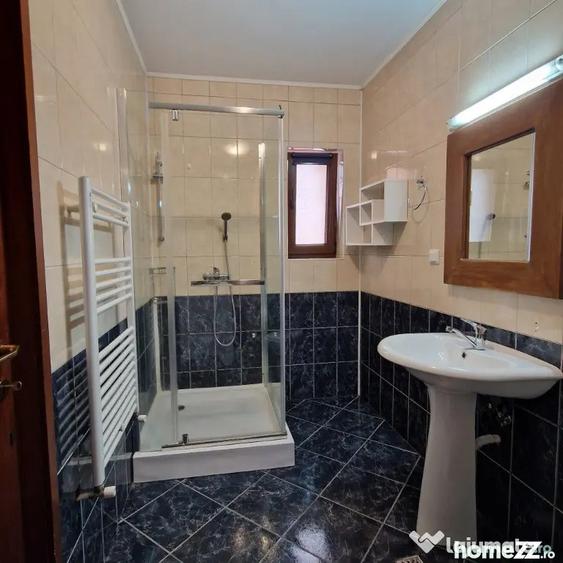 Apartament cu 2 camere semidecomandat în Florești