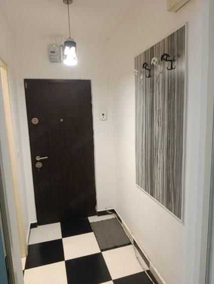 Apartament cu 2 camere semidecomandat în Tomis Nord