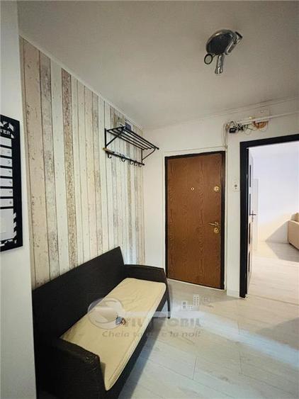 Apartament cu 2 camere decomandat în Nicolina