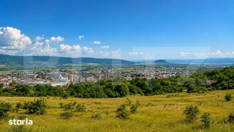 Teren de 424 mp, în Central