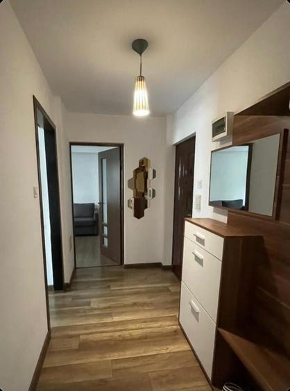 Apartament cu 2 camere decomandat, mobilat în Crângași