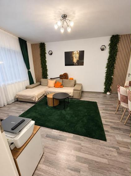 Apartament cu 2 camere decomandat în Sânpetru