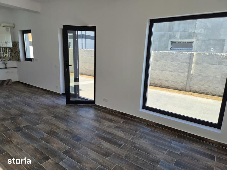 Casă cu 4 camere cu Teren 318 Mp în Central