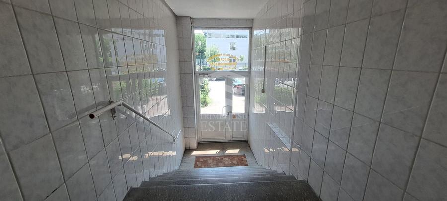 Apartament cu 3 camere semidecomandat, mobilat în Militari