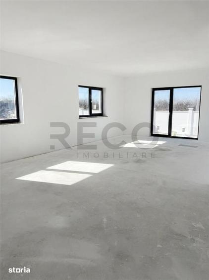Casă cu 4 camere cu Teren 572 Mp în Oșorhei