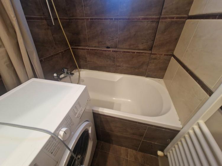 Apartament cu 2 camere nedecomandat în Circumvalațiunii