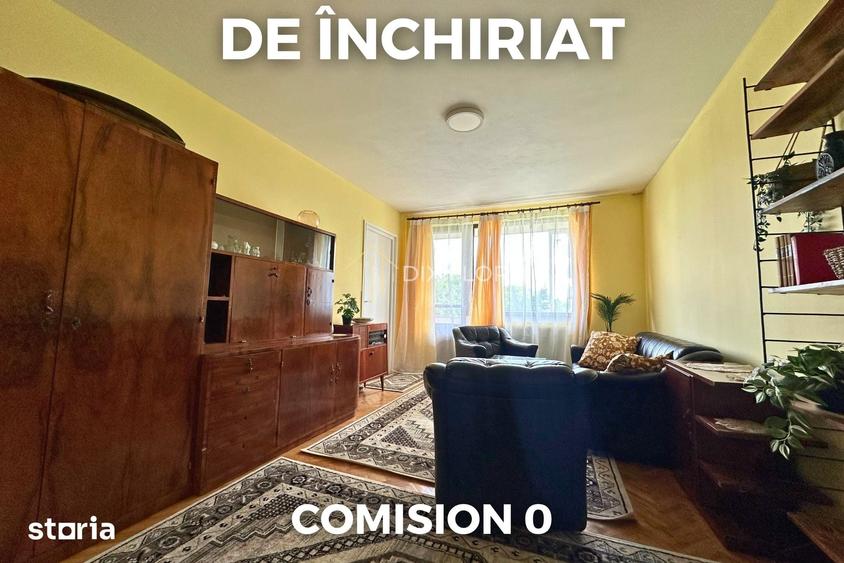 Apartament cu 3 camere decomandat în Cornișa