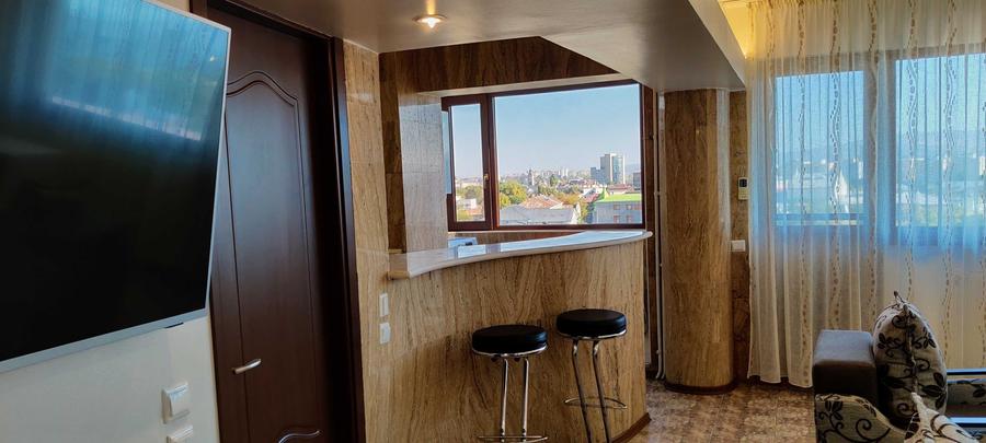 Apartament cu 2 camere decomandat în Albești