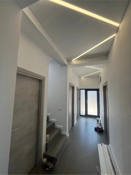Casă cu Teren 403 Mp în Cumpăna