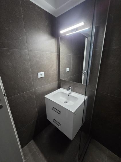 Apartament cu 2 camere semidecomandat în Dobroești