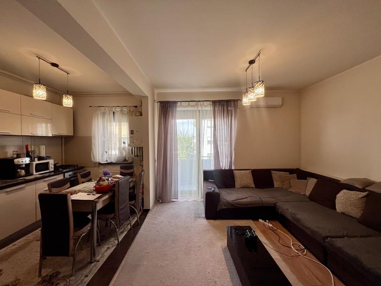 Apartament cu 2 camere, mobilat în Dumbrăvița