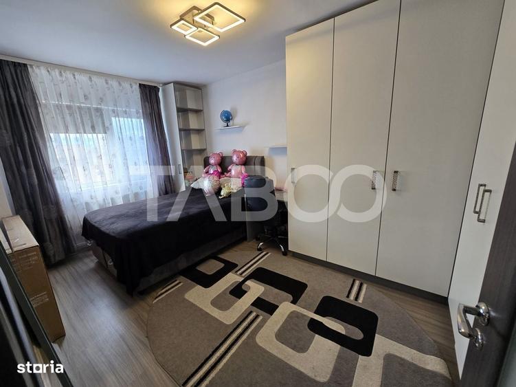 Apartament cu 3 camere decomandat în Mihai Viteazul