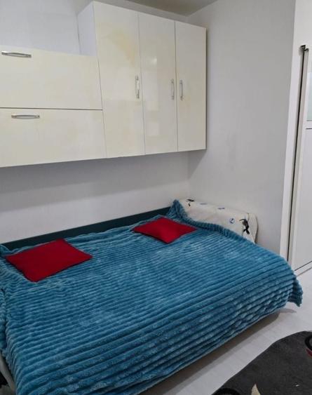 Garsonieră decomandată în Nicolina