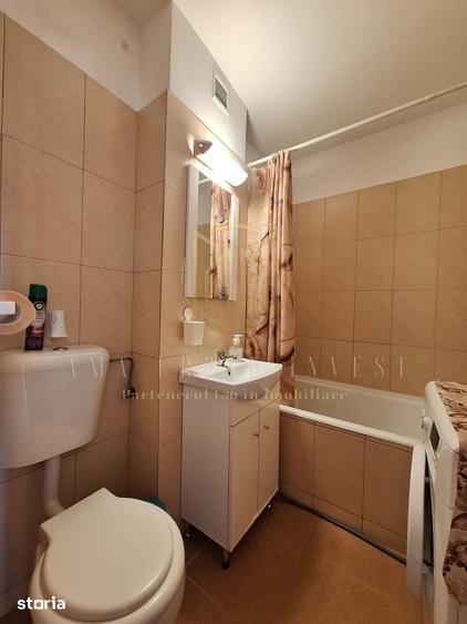 Apartament cu 2 camere decomandat în Ozana
