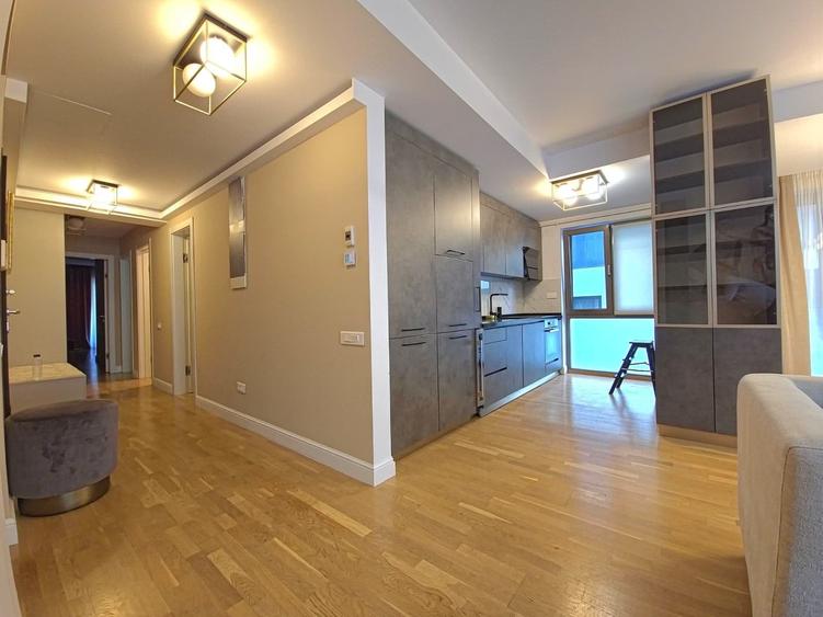 Apartament cu 4 camere în Aviatorilor — fotografia 3