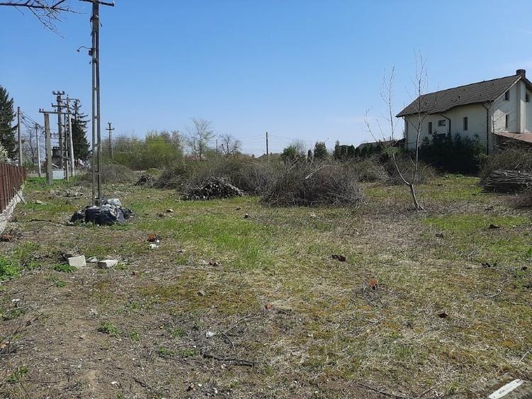 Teren Construcții intravilan de 1500 mp, în Tărtășești