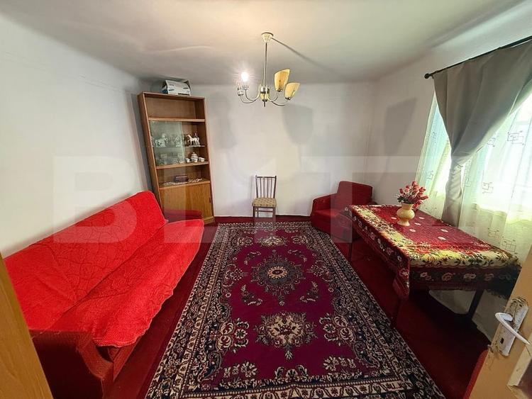 Casă individuală cu 5 camere cu Canalizare în Micro 11