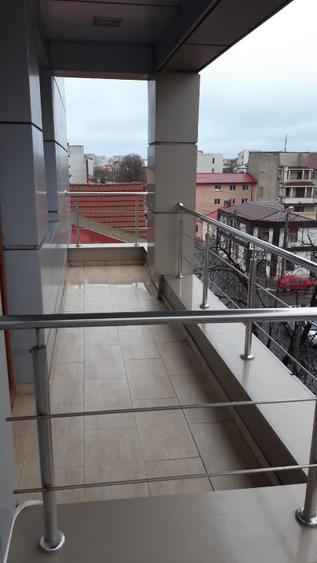 Inchiriez spatiu Birou  - 6