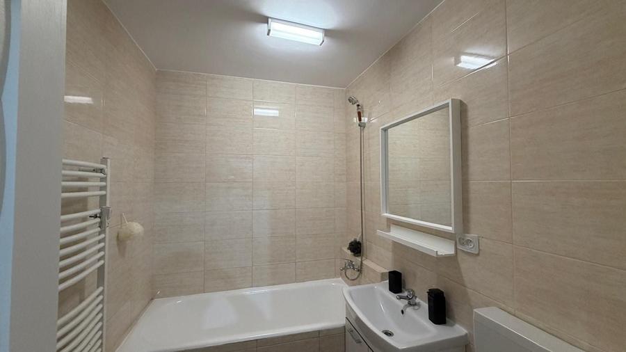 Apartament cu 2 camere în Sisești