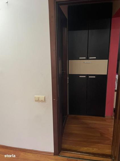 Apartament cu 2 camere decomandat în Ostroveni
