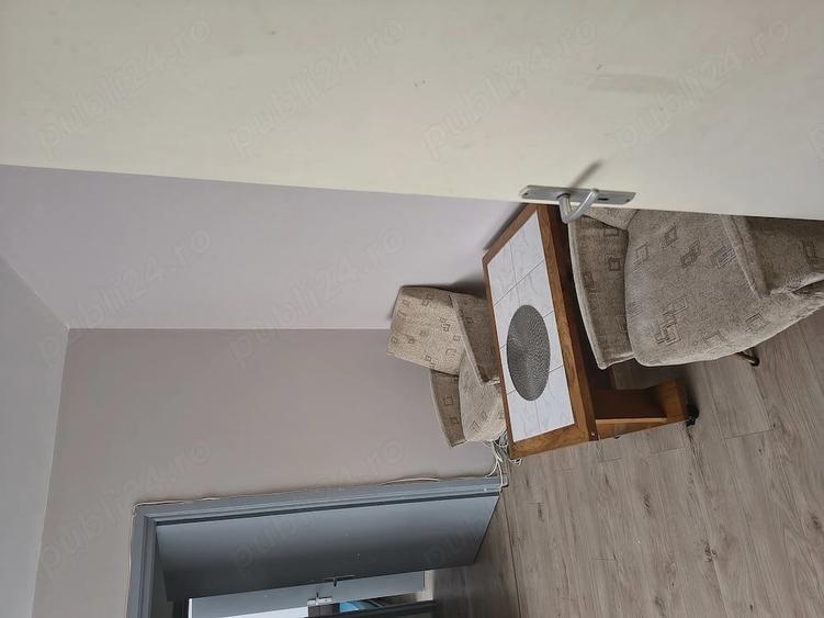 Apartament cu 2 camere nedecomandat în Central