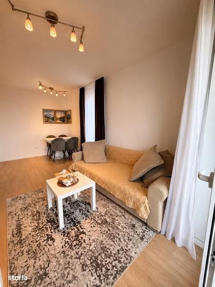 Apartament cu 2 camere decomandat în Avantgarden