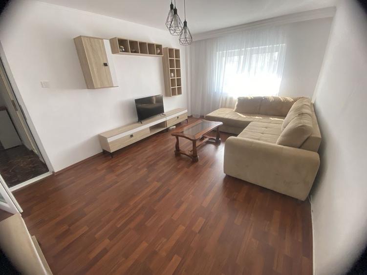 Inchiriez apartament 2 camere - 3