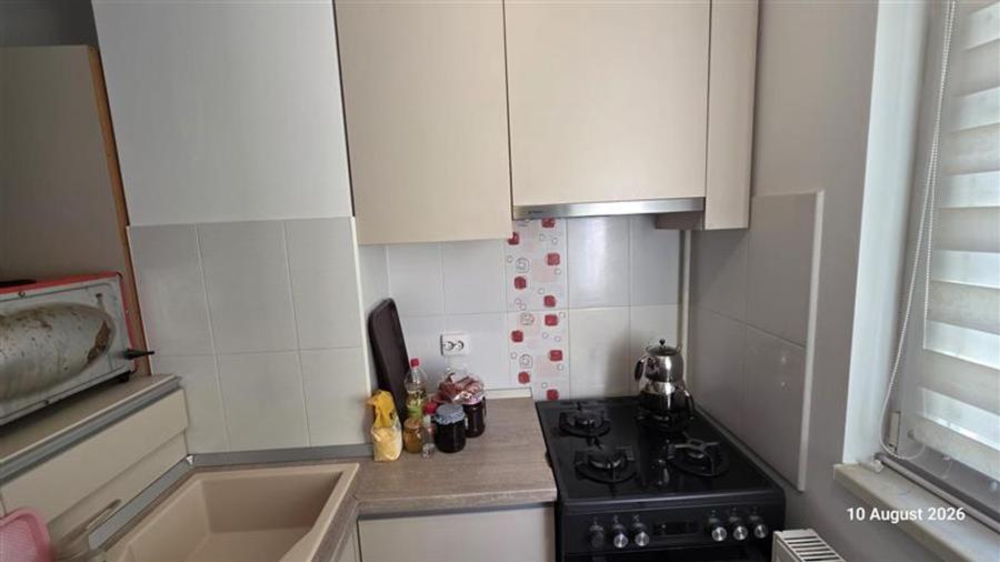 Apartament cu 4 camere decomandat în Theodor Pallady