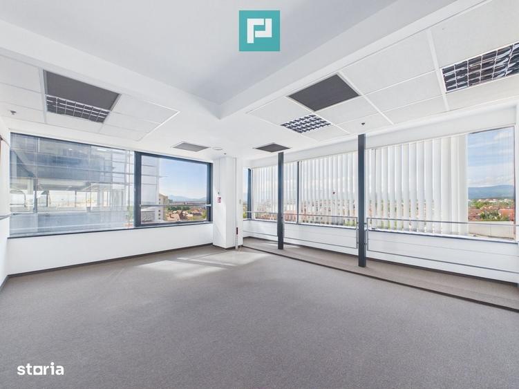 Spațiu comercial, de 510 mp, în Paltin