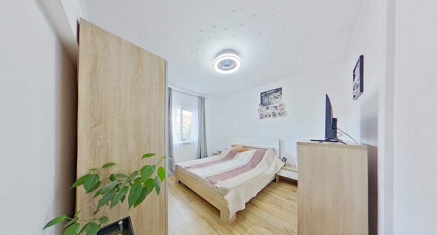 Apartament cu 2 camere decomandat, mobilat în Miron Costin