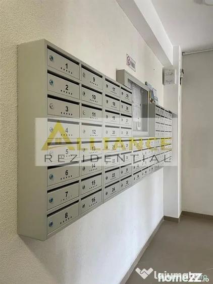 Apartament cu 3 camere decomandat în Metalurgiei