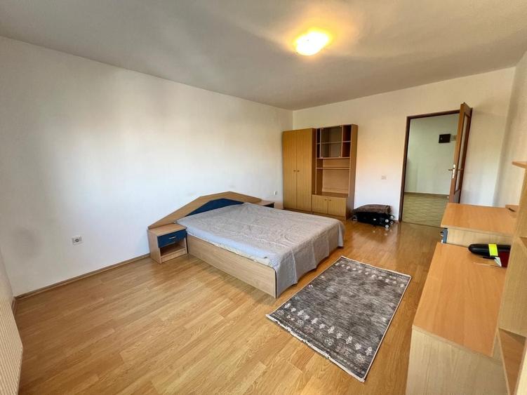 Apartament cu 2 camere decomandat, mobilat în Zorilor