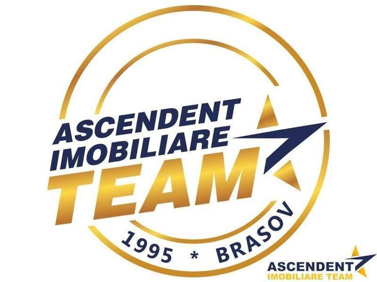 Apartament cu 3 camere decomandat în Tractorul