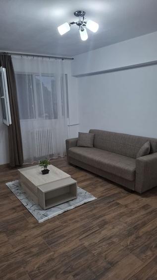INCHIRIEZ apartament 2 camere ULTRACENTRAL - 7