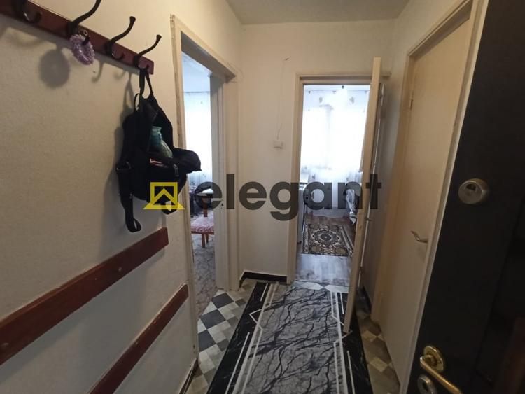 Apartament cu 2 camere semidecomandat, mobilat în Valea Rosie