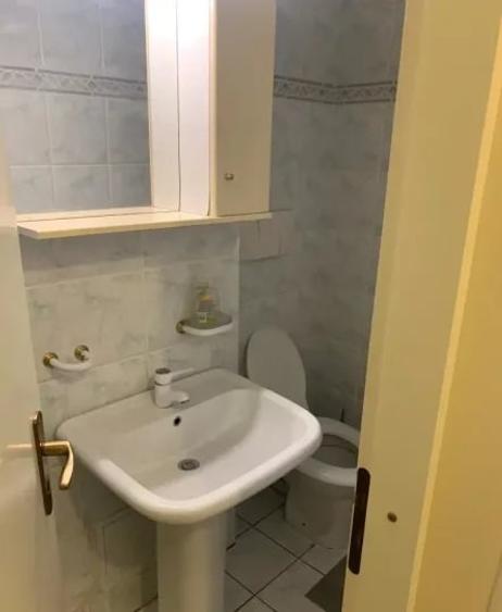 Apartament cu 4 camere decomandat, mobilat în 13 Septembrie